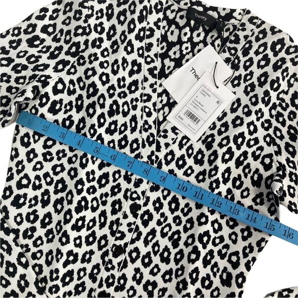 Theory Leopard Print V-Neck Cardigan Size S $385 - Picture 4 of 8